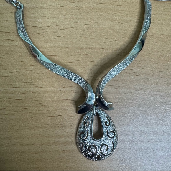 Vintage Silver Necklace - Picture 5 of 7